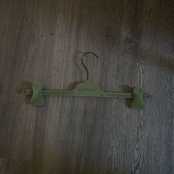 Gucci Hanger 
