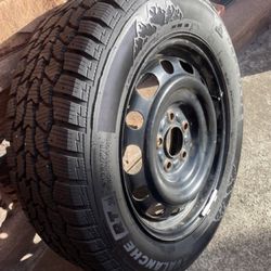 Snow Tires 205/60 r16 