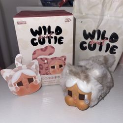 CRY BABY WILD BUT CUTE VINYL PLUSH PENDANT VANILLA CUTIE