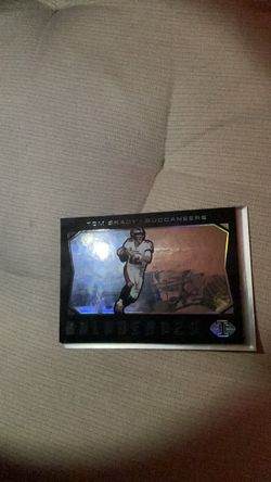 Tom Brady holo hero’s illusion