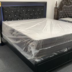 Black Luxury Bedroom Set (bed+nightstand) $800