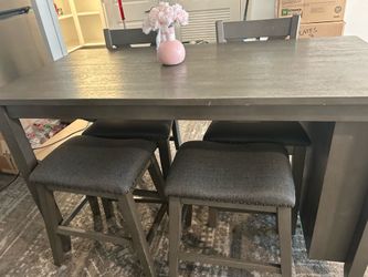 Dinning table