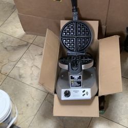 Waffle maker