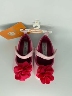 Tendertoes Infant Girls Pink Mary Jane flower shoes