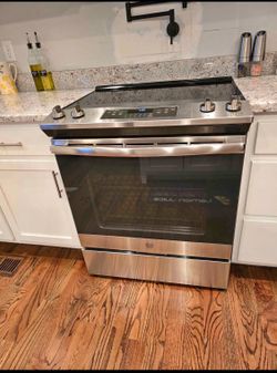 Stainless steel kitchen appliances set
