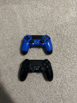 PS4 Controllers