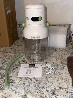 Zhenmi ZMGZ-J15 1000ml portable blender has the following product dimensions