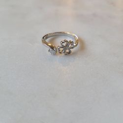 Lucky Crystal Ring Size 6
