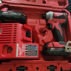 MILWAUKEE COMPACT BRUSHLESS M18 1/4" HEX IMPACT DRIVER KIT NEW 