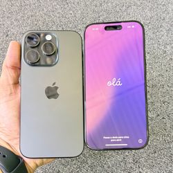 iPhone 16 pro 256gb unlocked Black Titanium