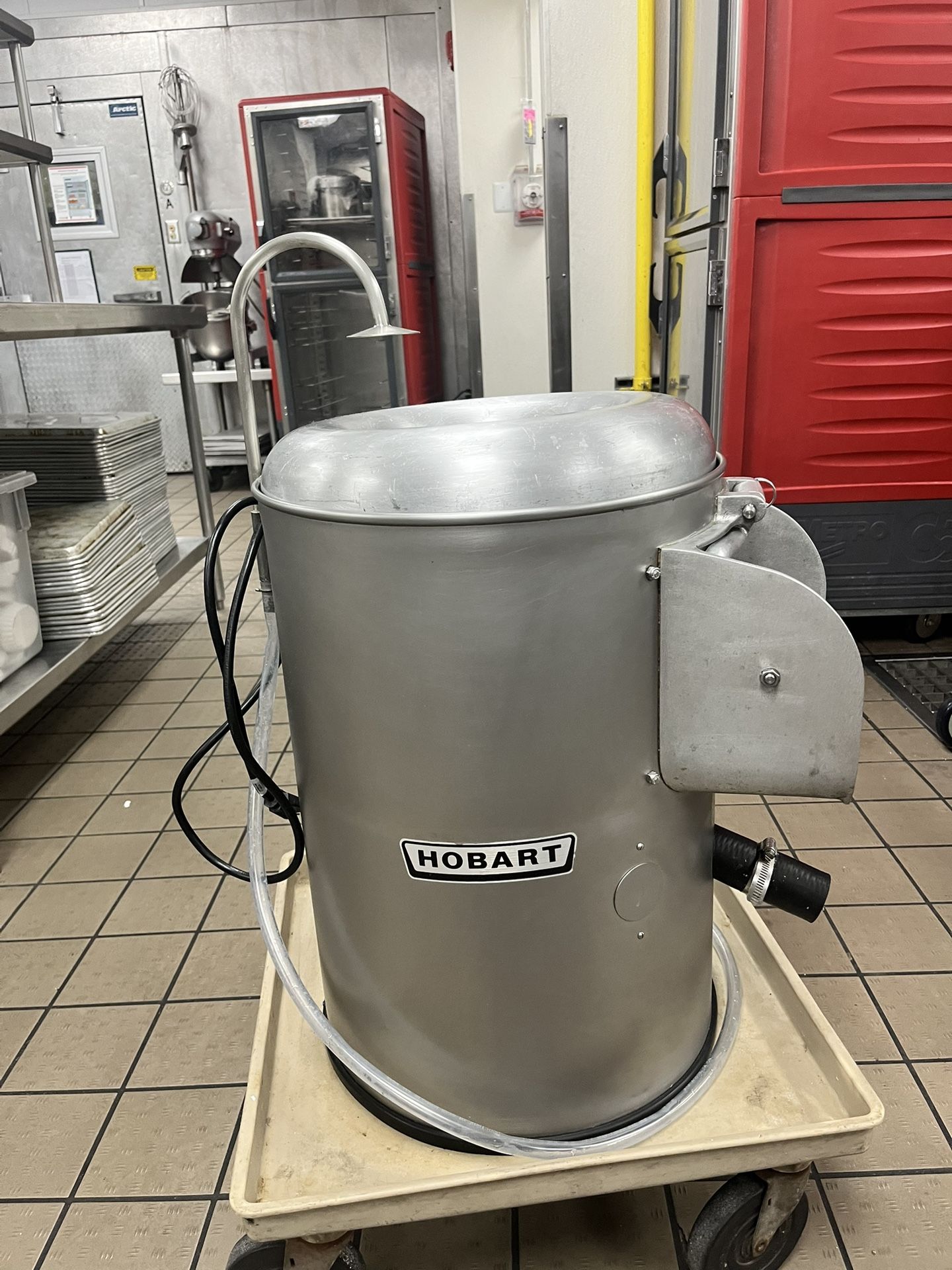 Hobart 6115, 20lb Potato Peeler With Timer