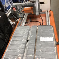 Rigid 7” 9-amp Wet Tile Saw (No Stand W/ Good Wear To It)