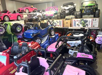 BRAND NEW Remote Control Model Electric Kid Ride On Car Power Wheels 