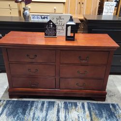 CUTE KIDS SIZE DRESSER 