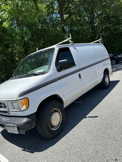 2002 Ford E-250