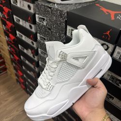 Aj4 Nike Air Jordan 4 Retro white metall Size 7,7.5,8,8.5,9,9.5,10,10.5,11,12 