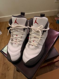 Jordan 12 grey/white