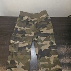Children's Place camouflage pants 18-24 months 