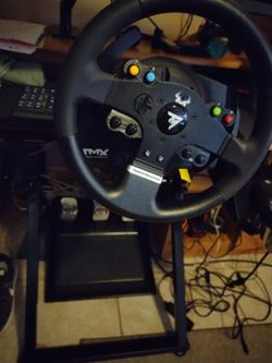 Thrustmaster TMX racing wheel sim rig.