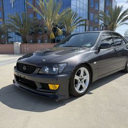 2001 Lexus IS 300