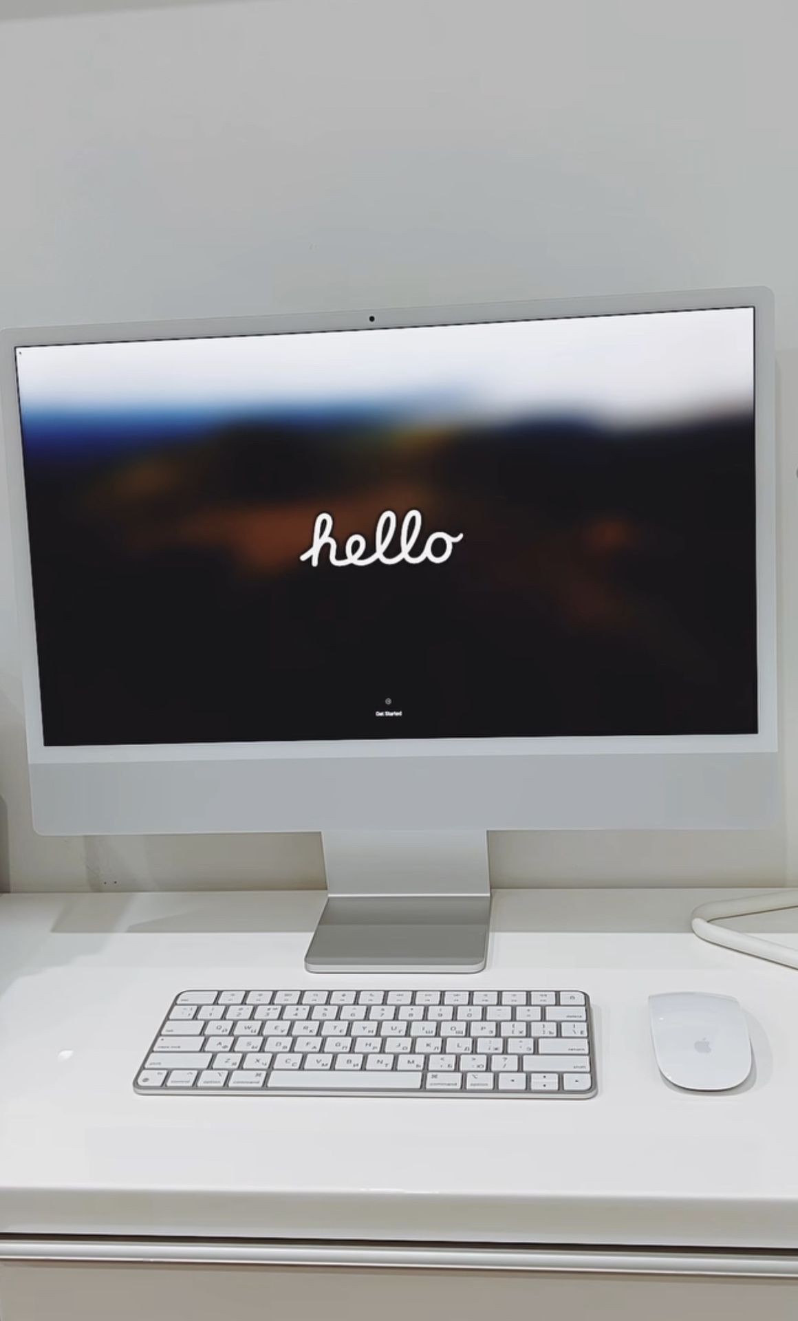 iMac BRAND NEW IN BOX