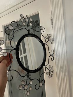Black Metal Wire Round Decorative Mirror