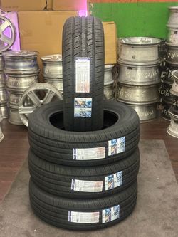 255/60/20 new tires CrossWind set of 4