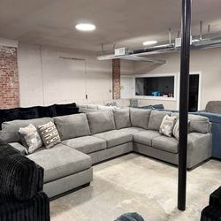 Ashley Clarington 3-Pc Sectional | Greystone | Brand New