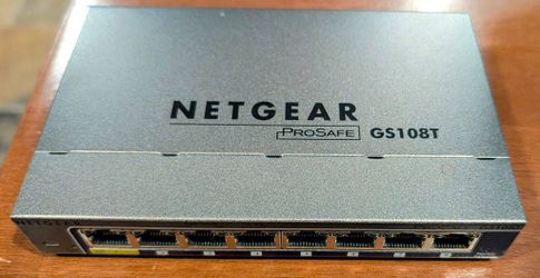 Netgear GS108Tv2 - 8-Port Gigabit Ethernet Smart Switch with 1 PD Port