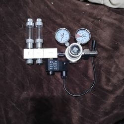 Fzone Pro Series CO2 Regulator