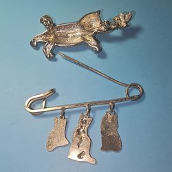 2 Vtg Rhinestone Cat W/ Green Eyes/Butterfly & Dangling Cat Brooch Both 3x1.5 In