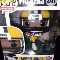 Brand New Green Bay Packers Aaron Jones Funko Pop#241 