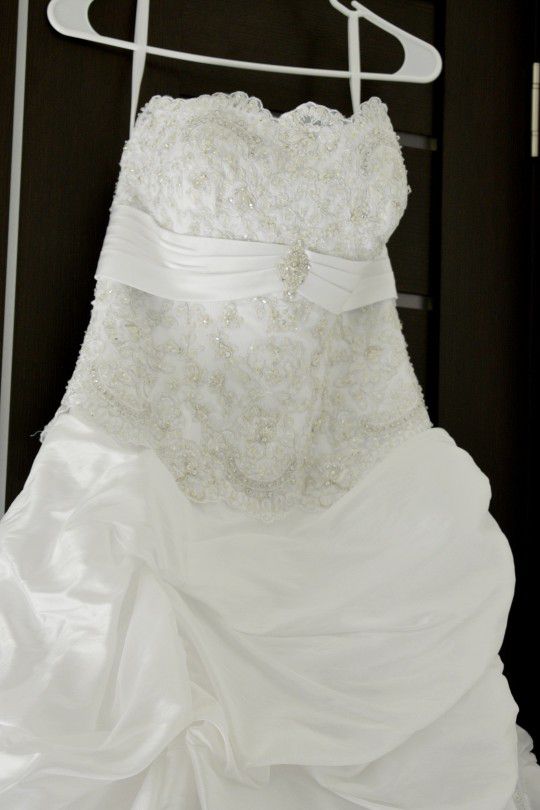 White Wedding Dress For Sale