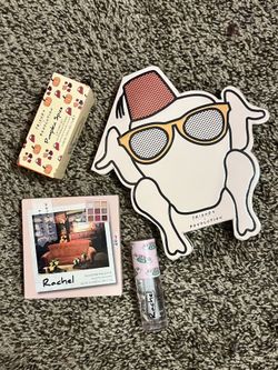 Friends Themed Revolution Make Up