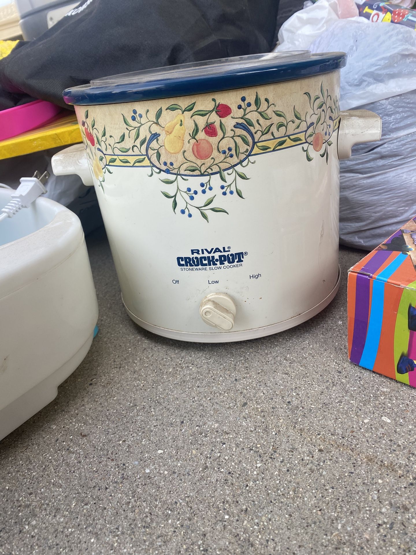 Vintage Crockpot