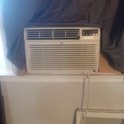 LG Air CONDITIONER 