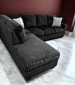 💯2 piece luxury sectional with chaise couch/Olivia 🎉 brand new/ modern/luxury 🌼
