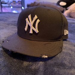 Any yankees fitted hat