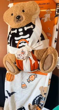 Halloween Teddy Bear Decorative Throw & Pillow Set
