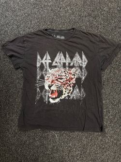 Def Leppard Graphic Band T-Shirt