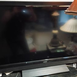 42" Vizio TV