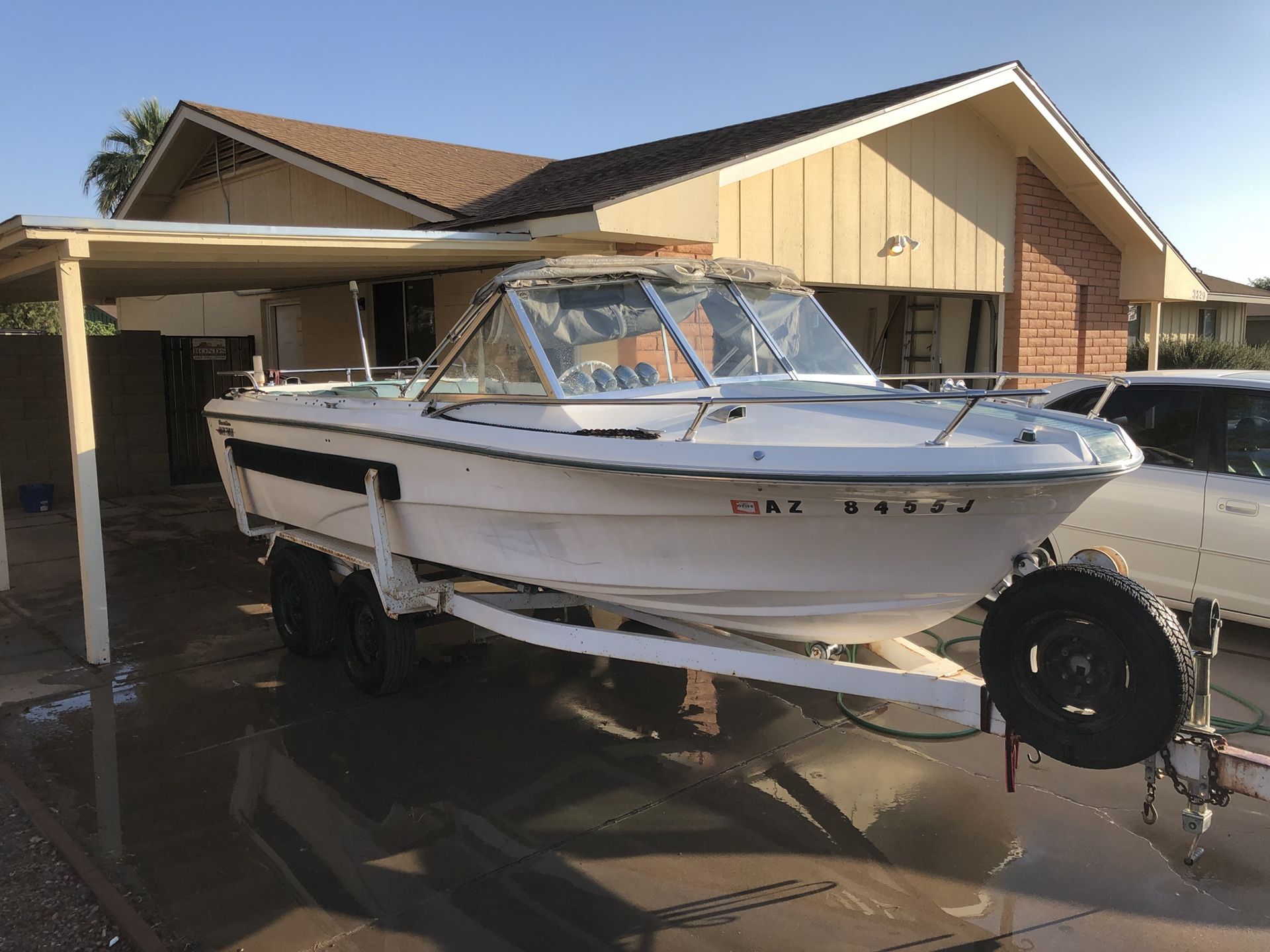 1969 Mark Twain V-Sonic Boat
