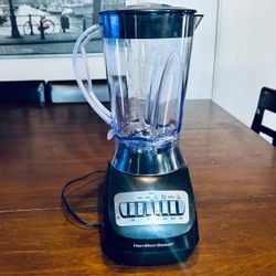 Hamilton Beach 10-Speed Smoothie Blender / Mixer, 56oz Jar 650 Watt Motor