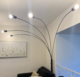Adjustable 5-Arm Arc Floor Lamp with a Dimmer Switch