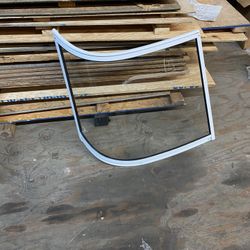 Taylor Made Clear Curved Glass Windshield For Boat