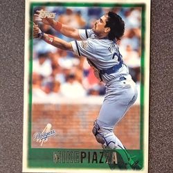 1997 Topps Mike Piazza Los Angeles Dodgers #20 Catcher Baseball Card Vintage Collectible Sports MLB