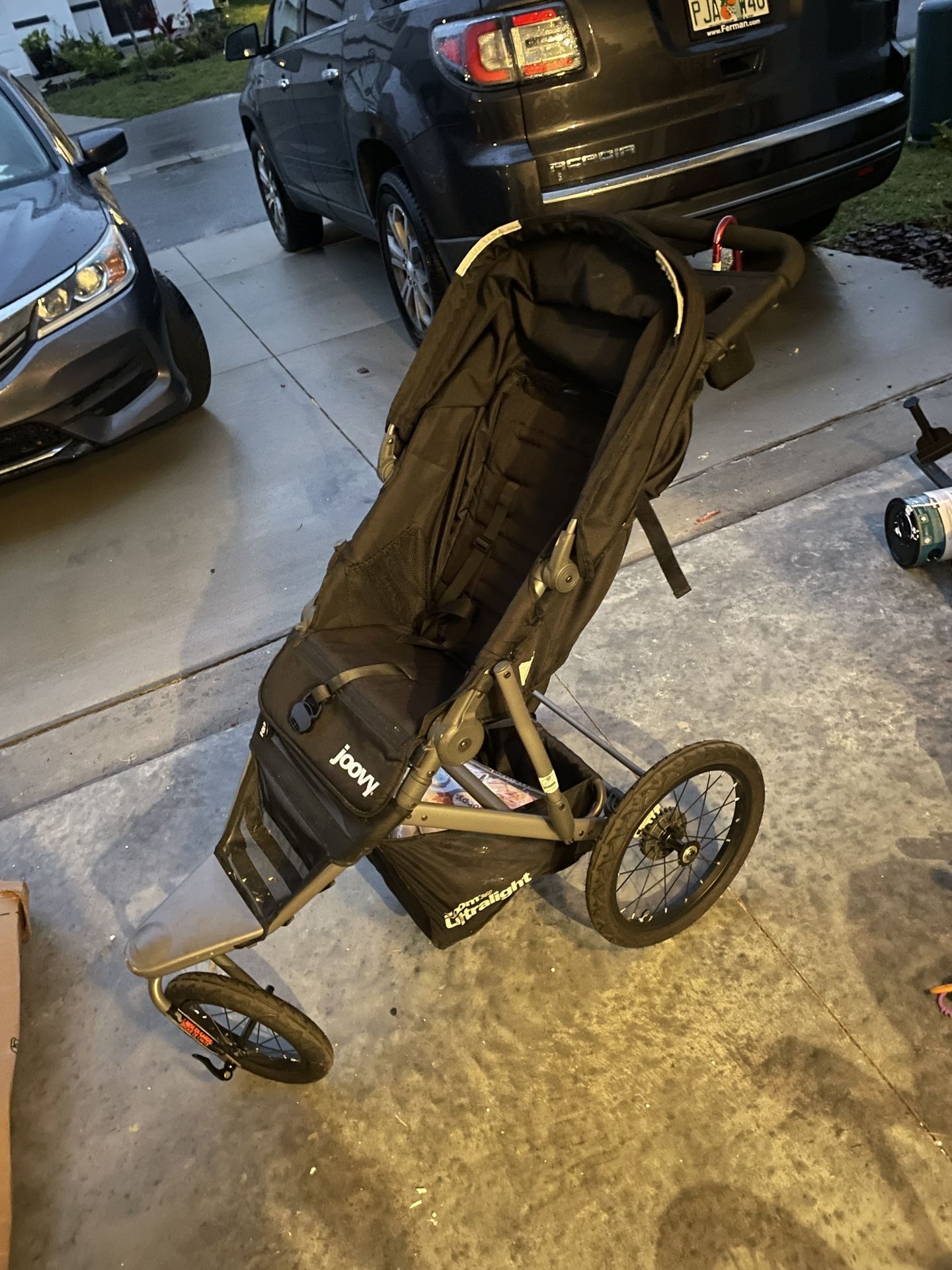Jogging Stroller (Joovy)