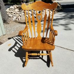Rocking Chair 