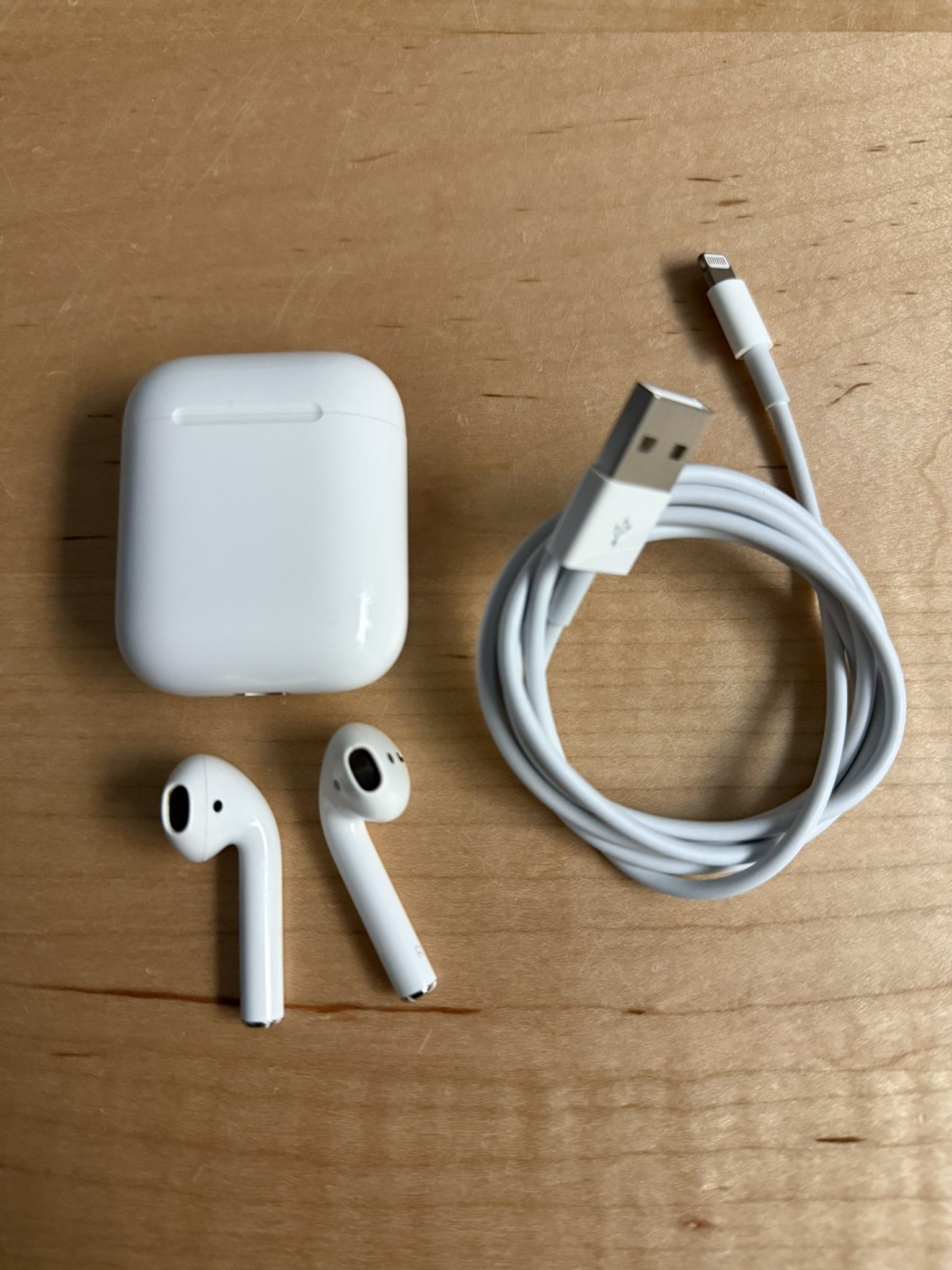 AirPods A1602
