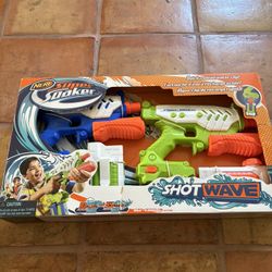 Super Soaker 2 Pack